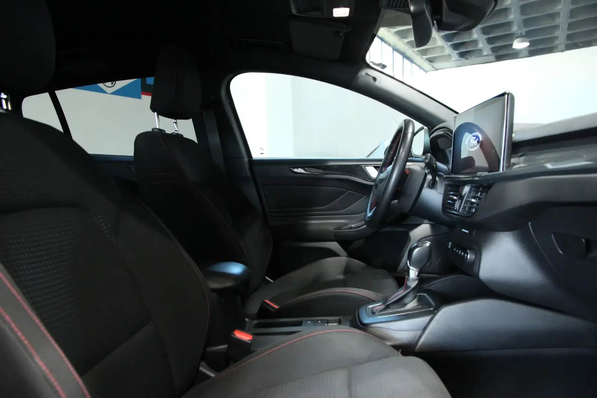 Ford Focus SW 1.0 EcoBoost MHEV ST-Line Aut. 22