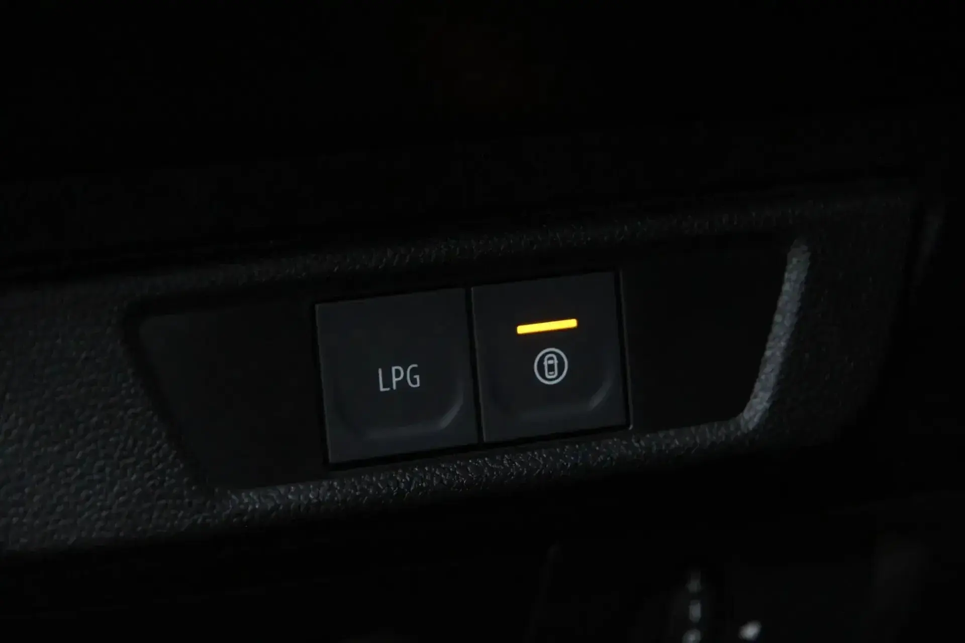 Dacia Jogger 1.0 ECO-G Extreme 7L Bi-Fuel 31