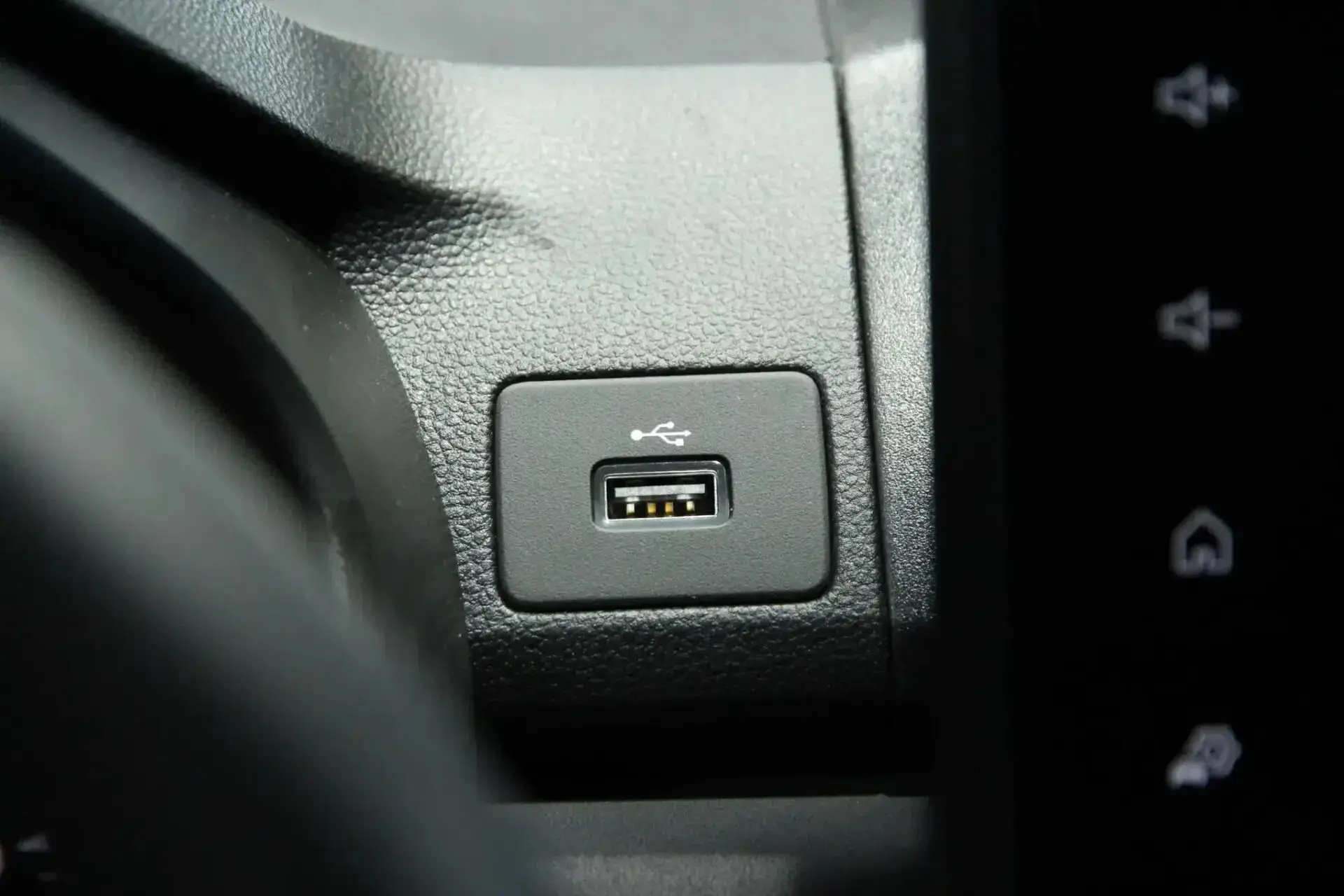 Dacia Jogger 1.0 ECO-G Extreme 7L Bi-Fuel 13