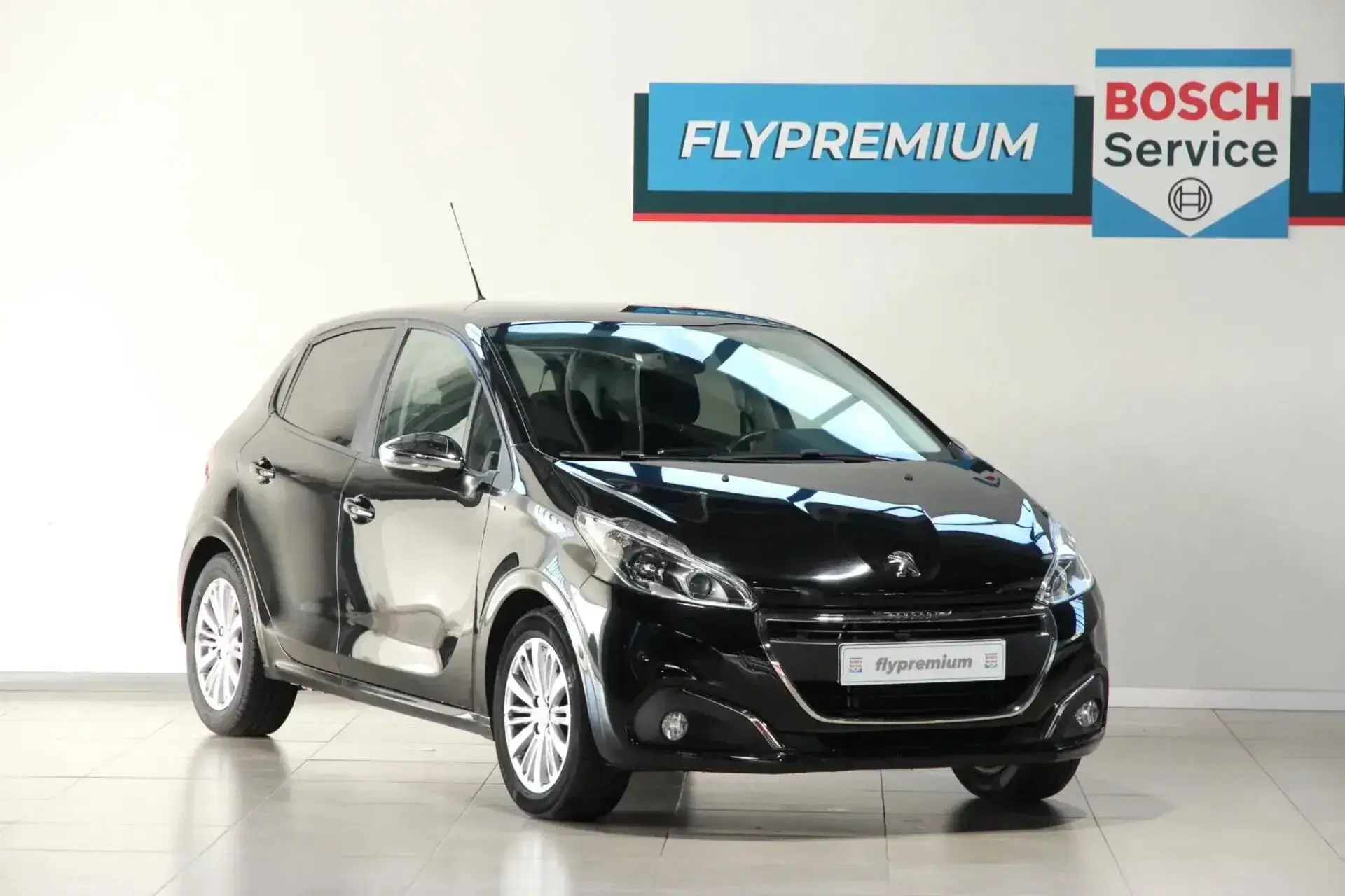 Peugeot 208 1.2 PureTech Style 4