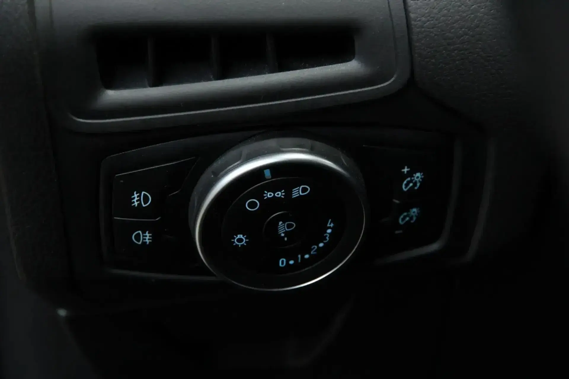 Ford Focus 1.0 EcoBoost Business 12