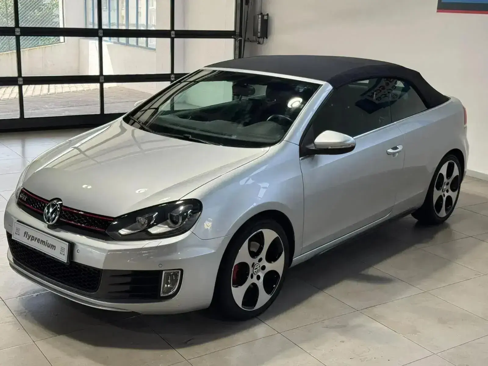 Volkswagen Golf Cabriolet GTI 8