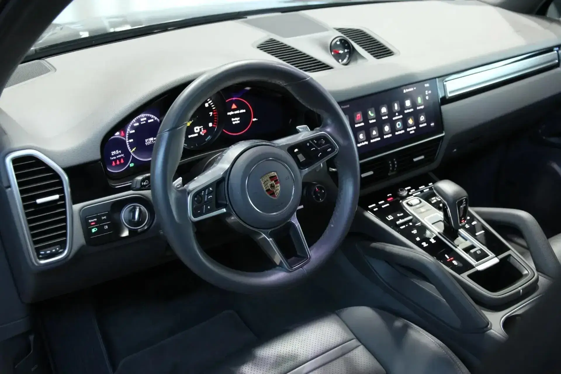Porsche Cayenne E-Hybrid Platinum Edition 3