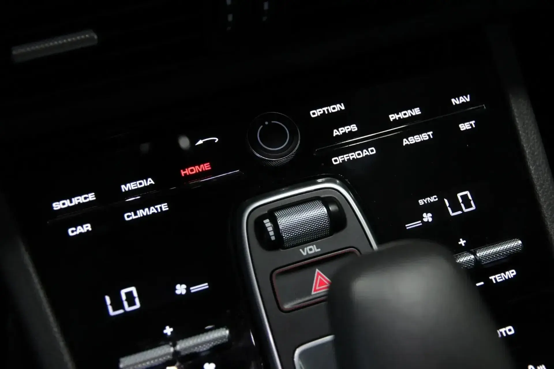 Porsche Cayenne E-Hybrid Platinum Edition 9