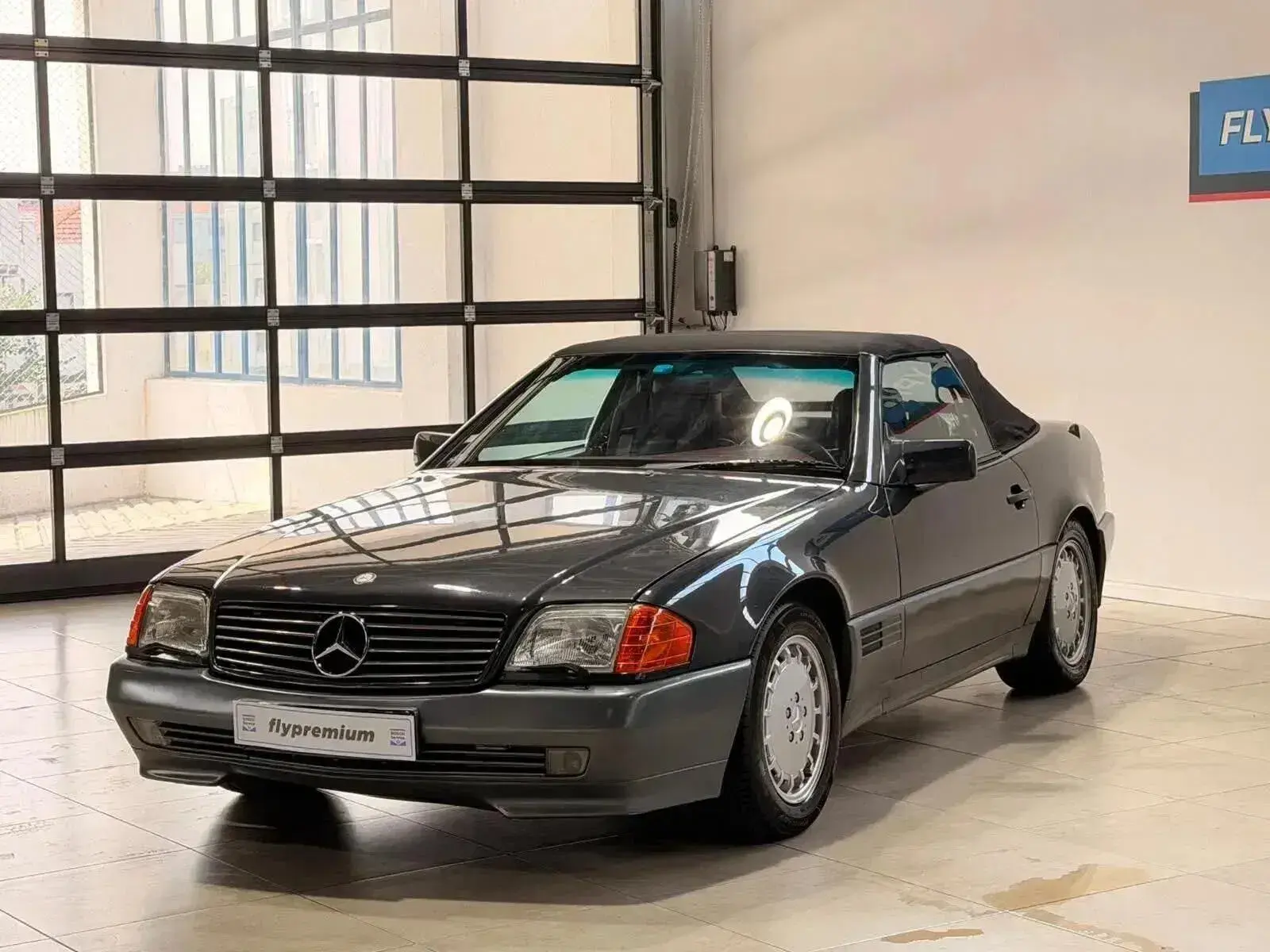 Mercedes-Benz SL 500 Standard 22