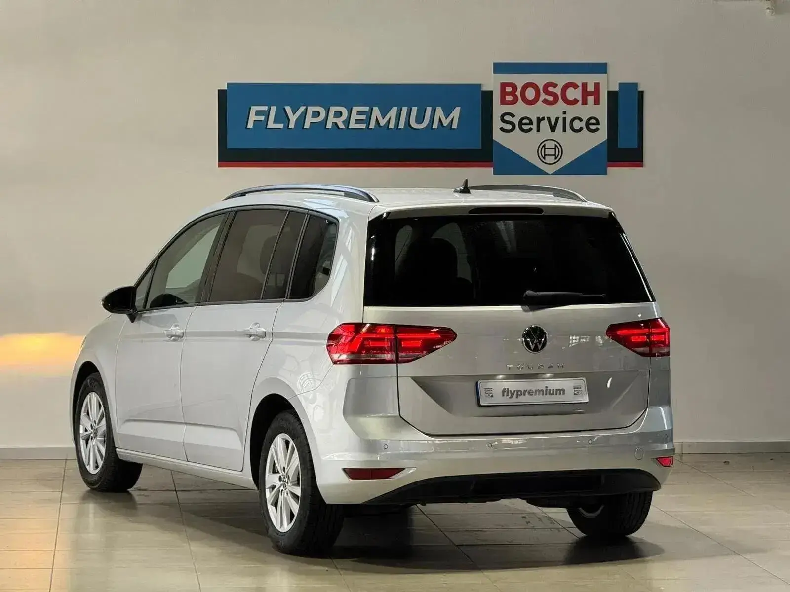 Volkswagen Touran 2.0 TDI Confortline 17