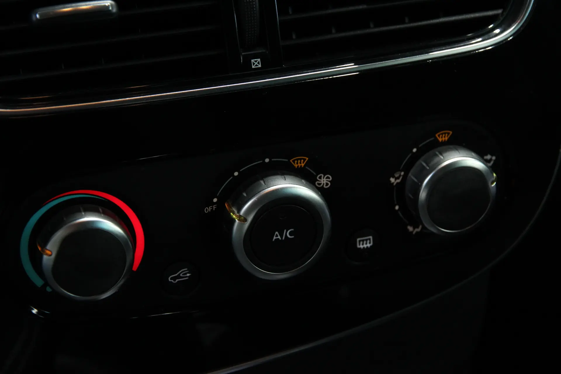 Renault Clio 0.9 TCe Limited Edition 12