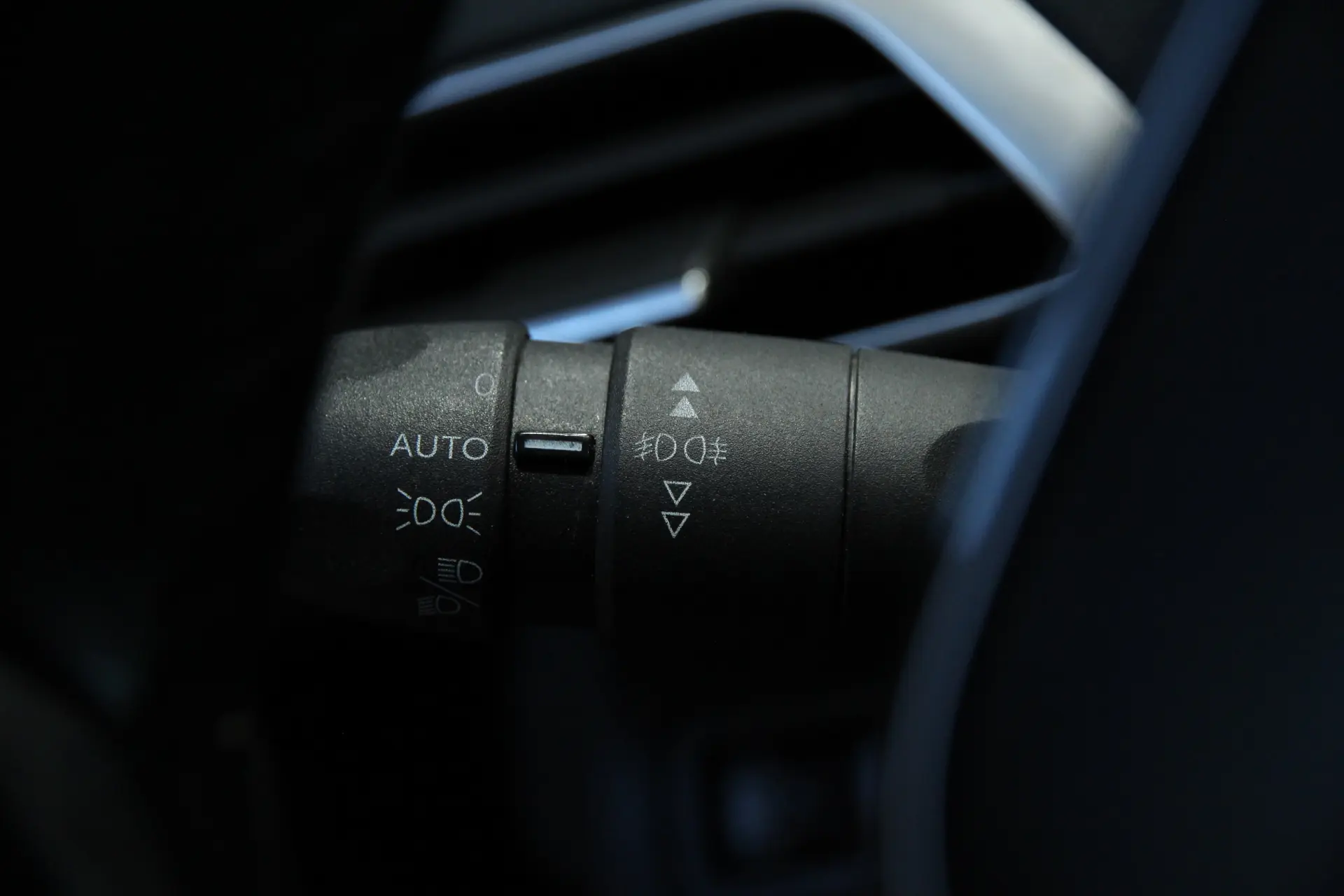 Peugeot 3008 PureTech 130 Stop & Start GPF Active 15