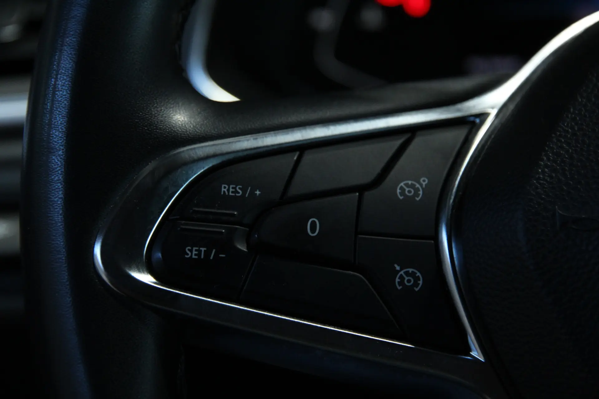 Renault Captur Outro 18