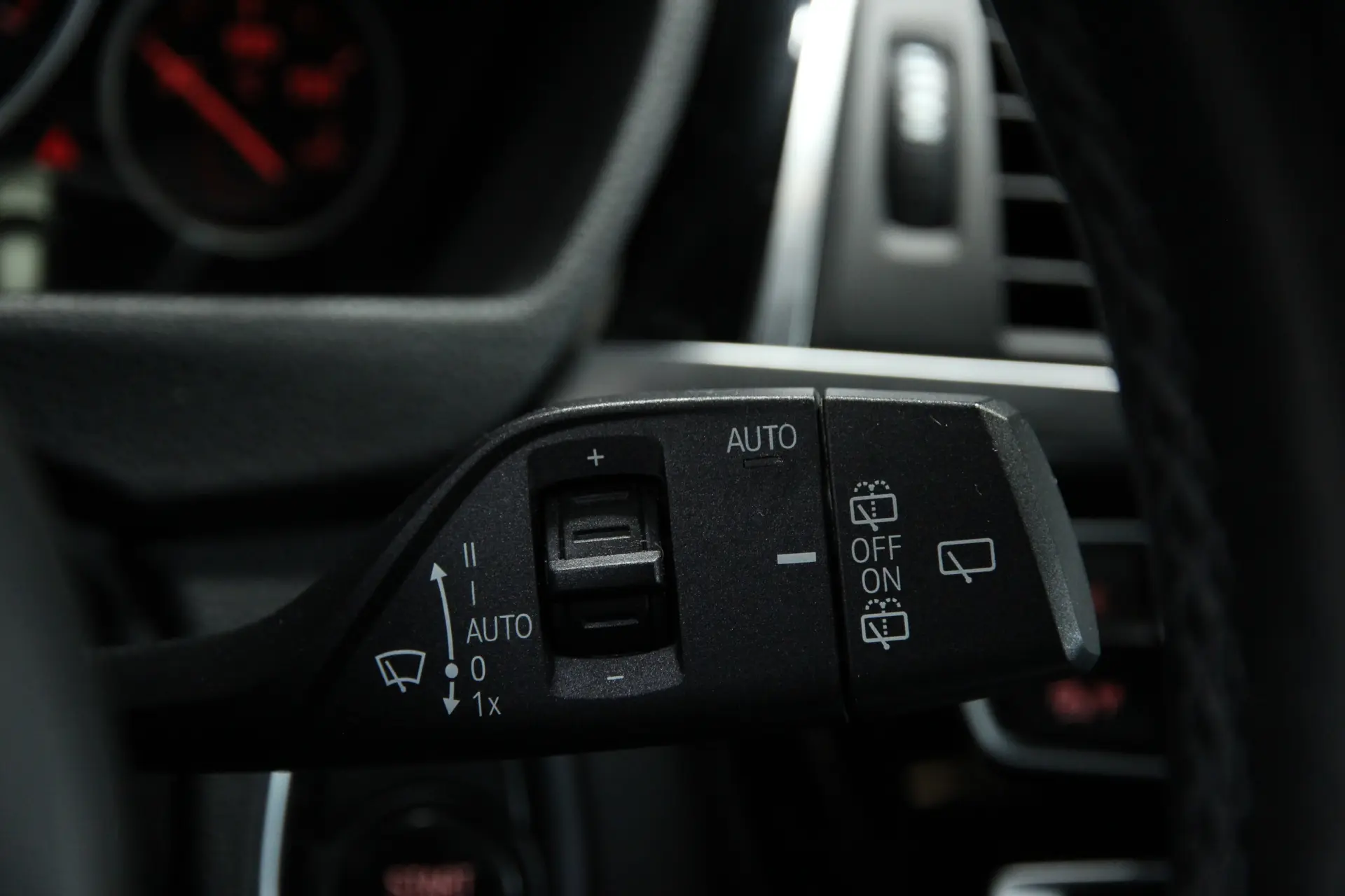 BMW 318 d Line Sport Auto 15