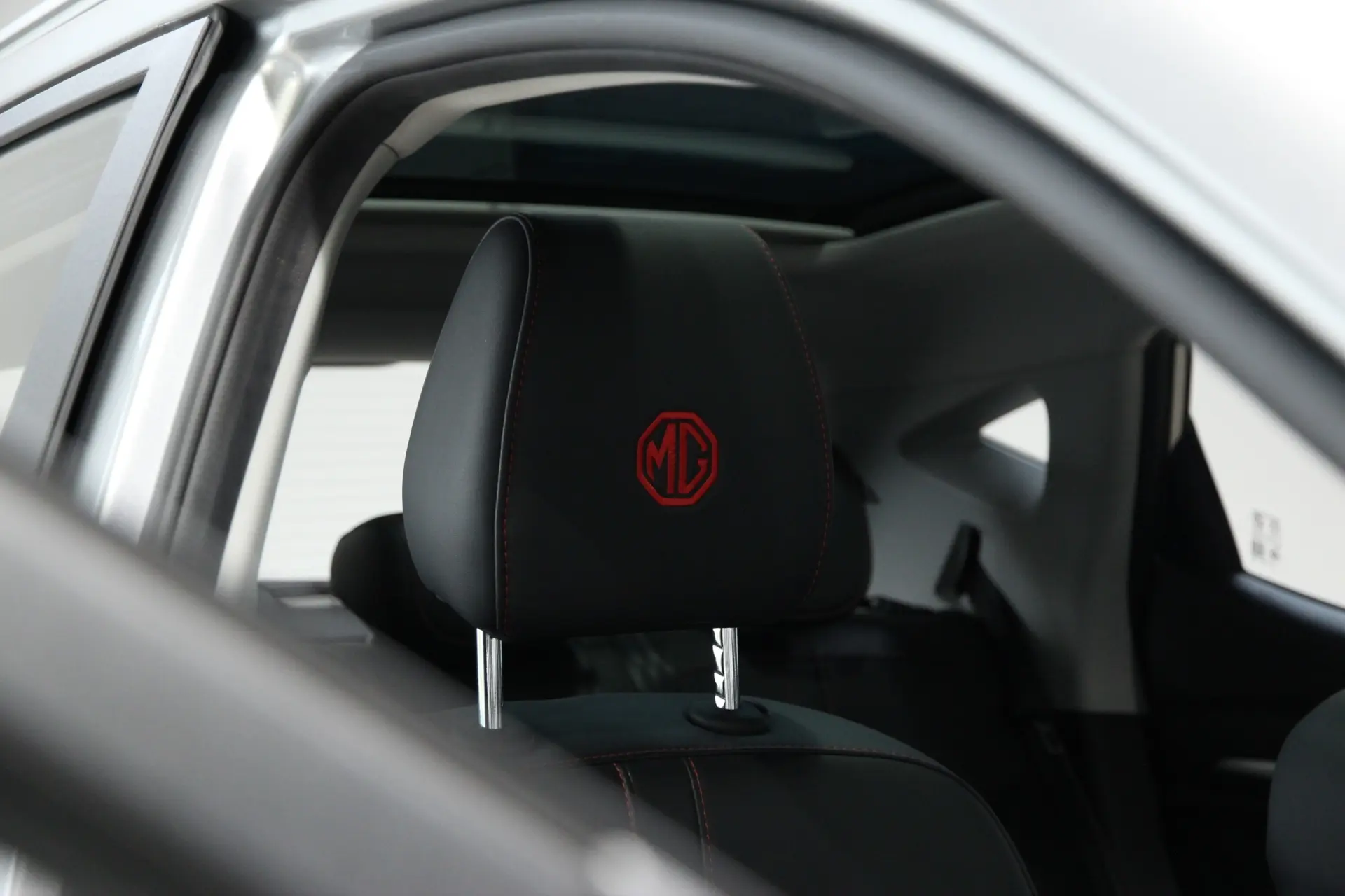 MG ZS 1.0 T-GDI Luxury 6
