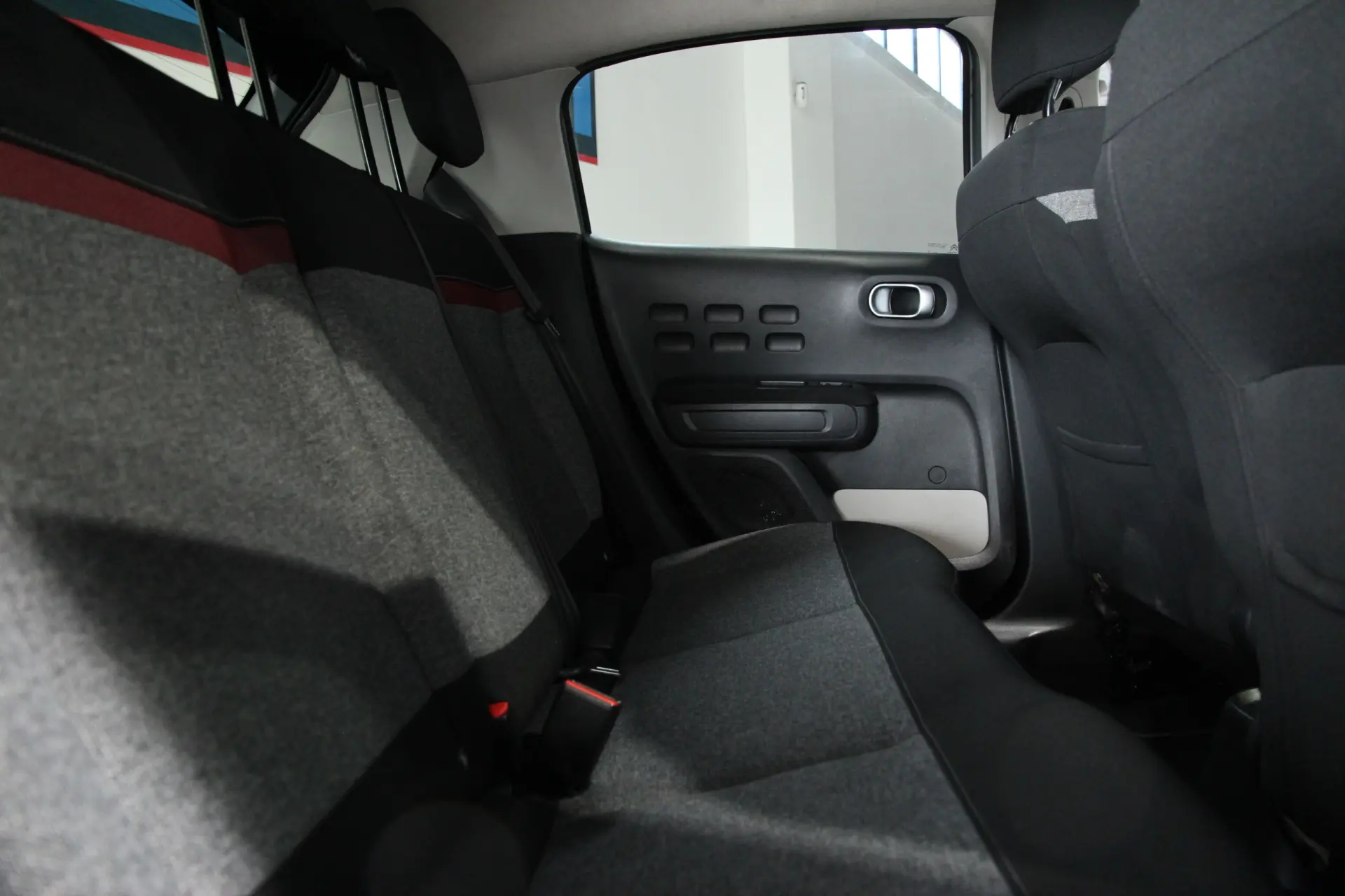 Citroen C3 1.2 PureTech C-Series 18