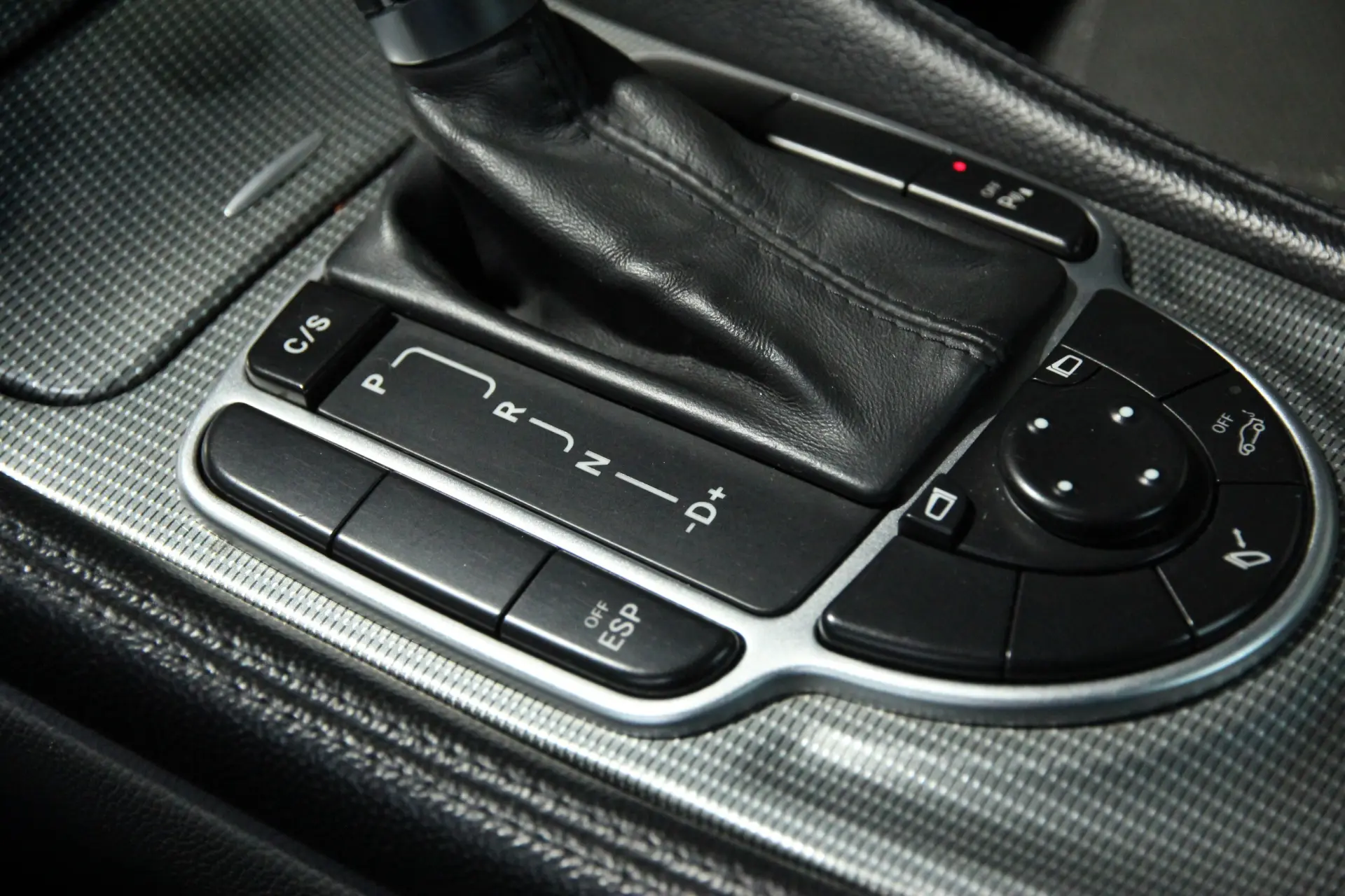 Mercedes-Benz SL 350 Auto 15