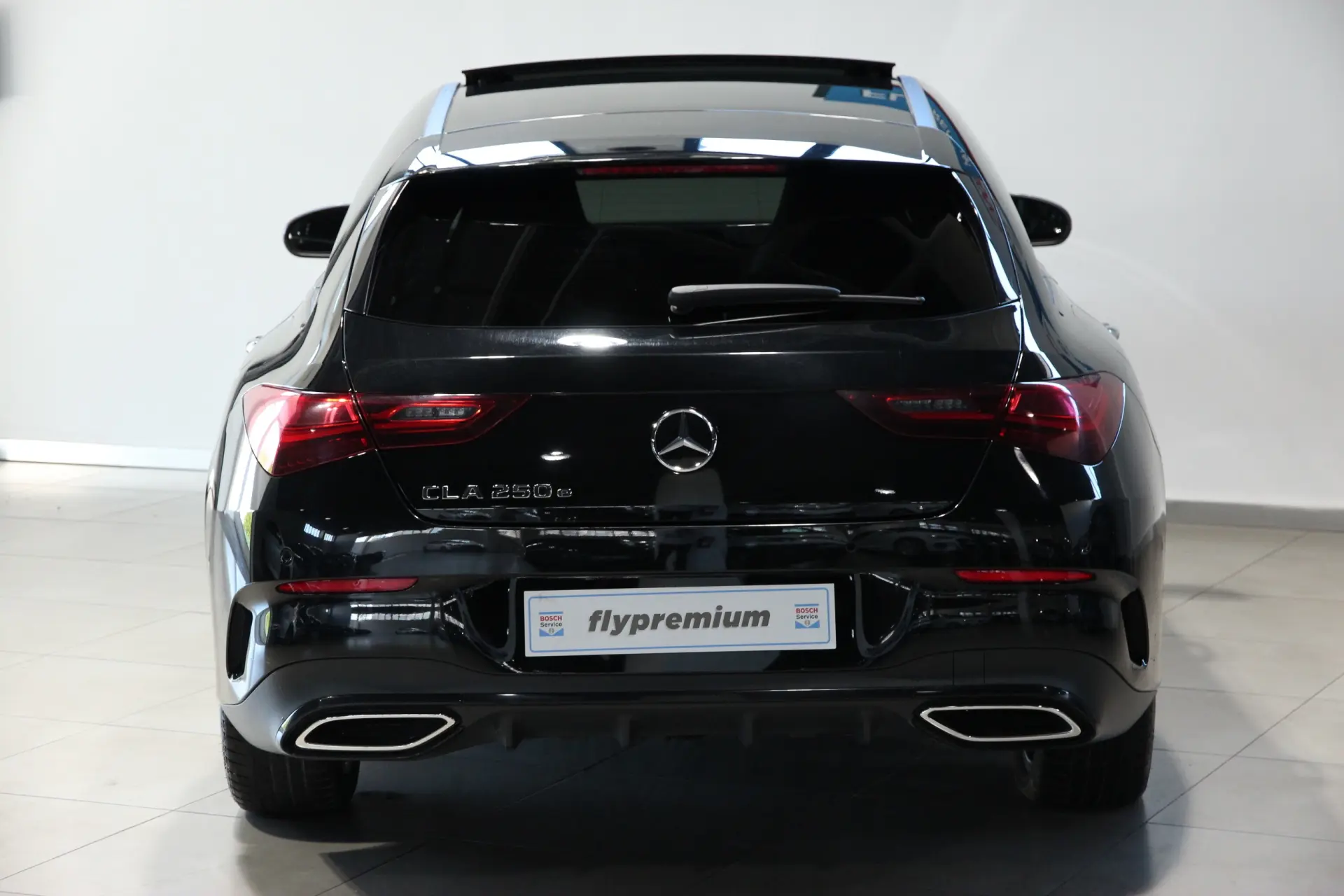 Mercedes-Benz CLA 250 e Shooting Brake AMG Line 29