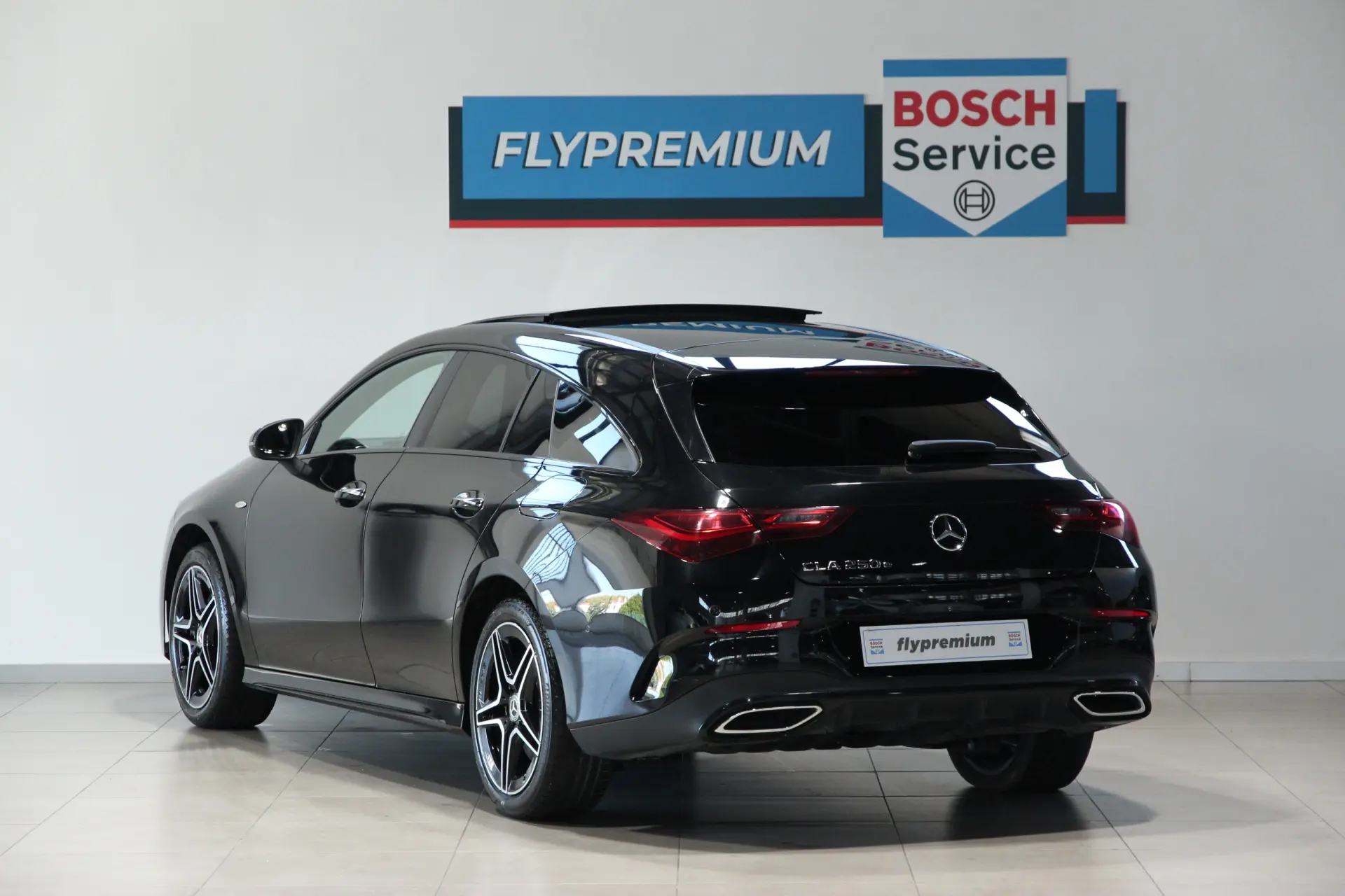 Mercedes-Benz CLA 250 e Shooting Brake AMG Line 28