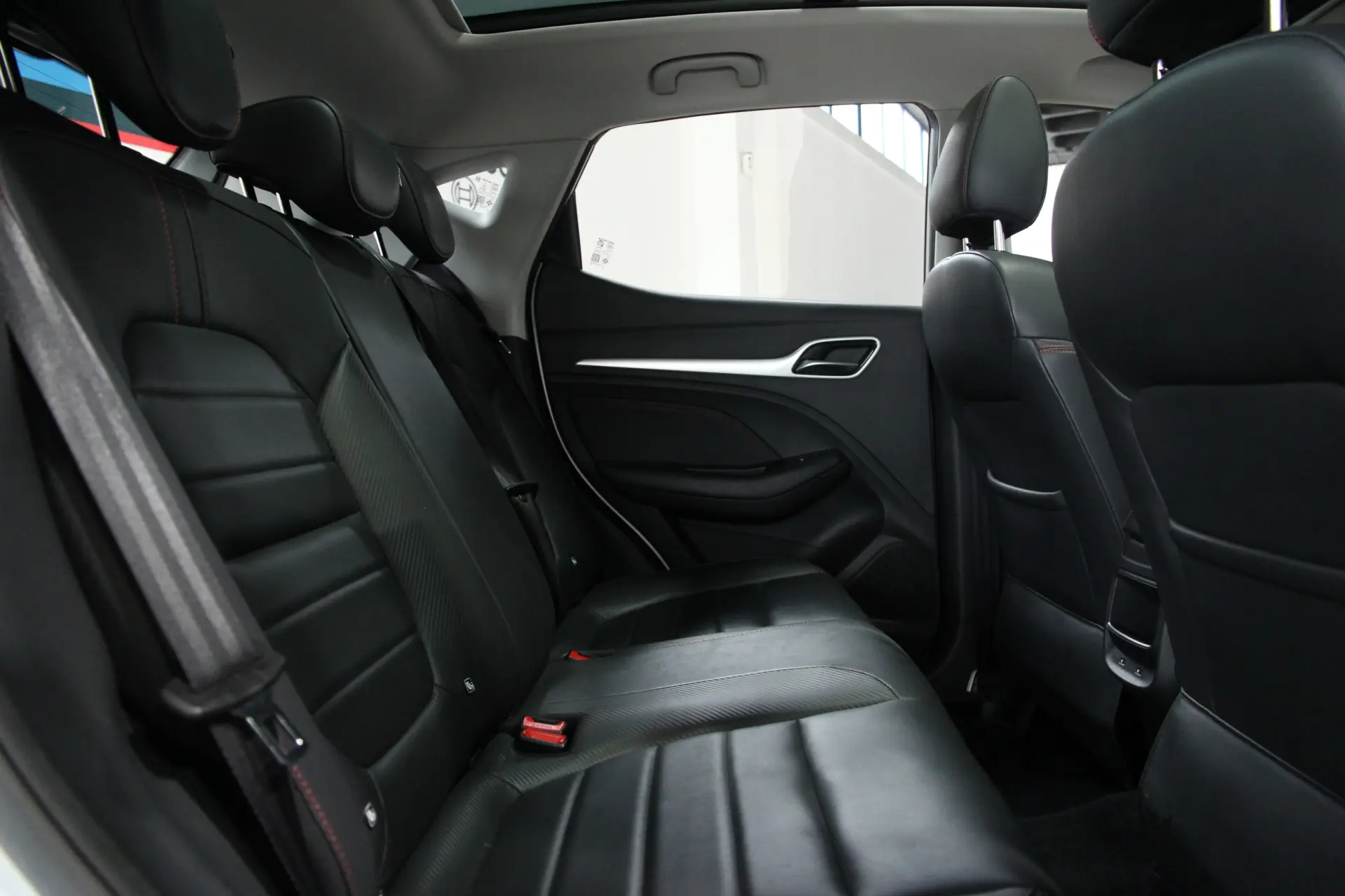 MG ZS 1.0 T-GDI Luxury 25