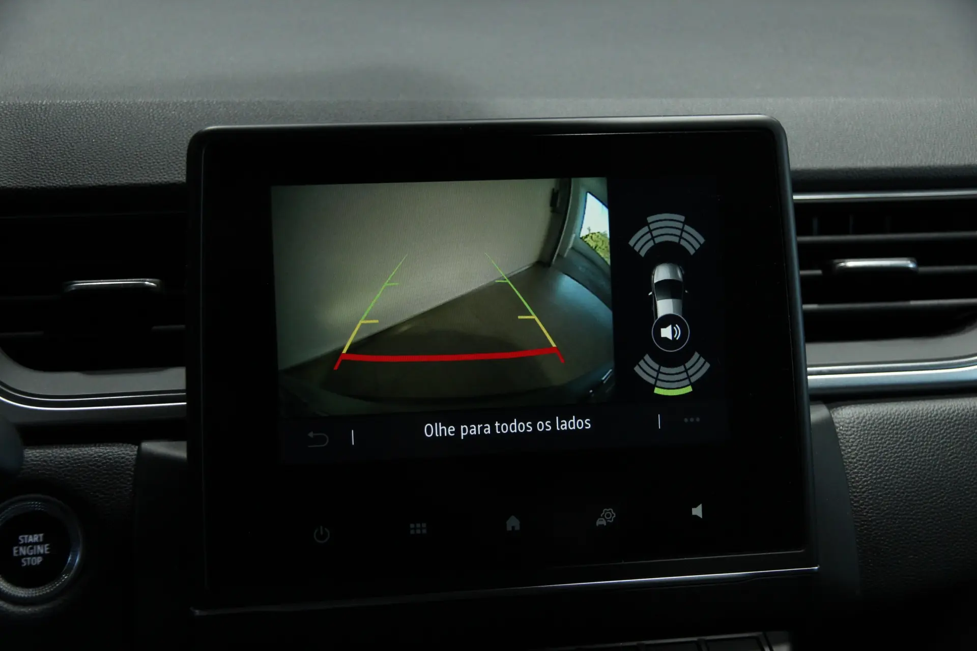 Renault Captur Outro 26