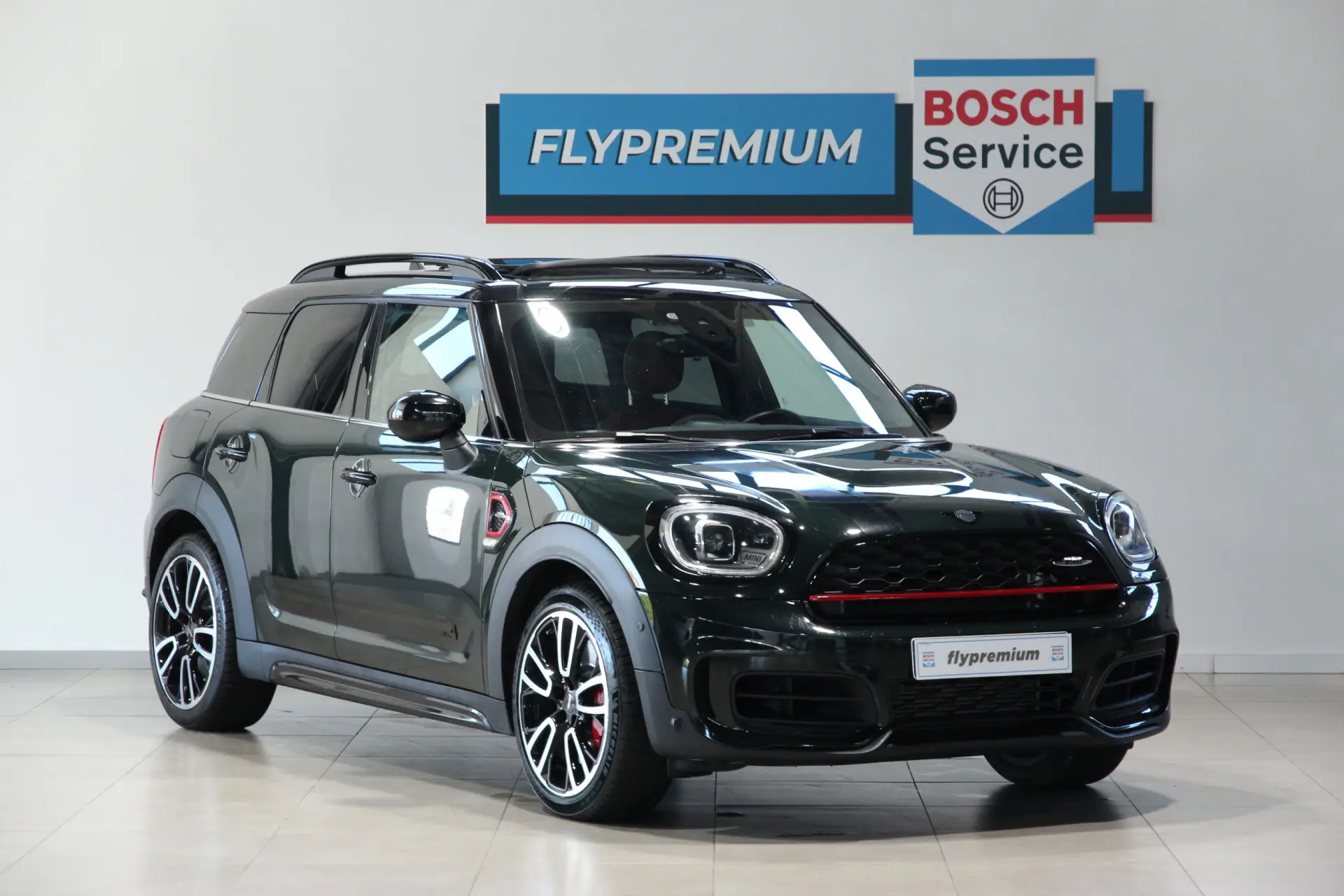 MINI Countryman John Cooper Works Plus ALL4 Auto Desportiva 1