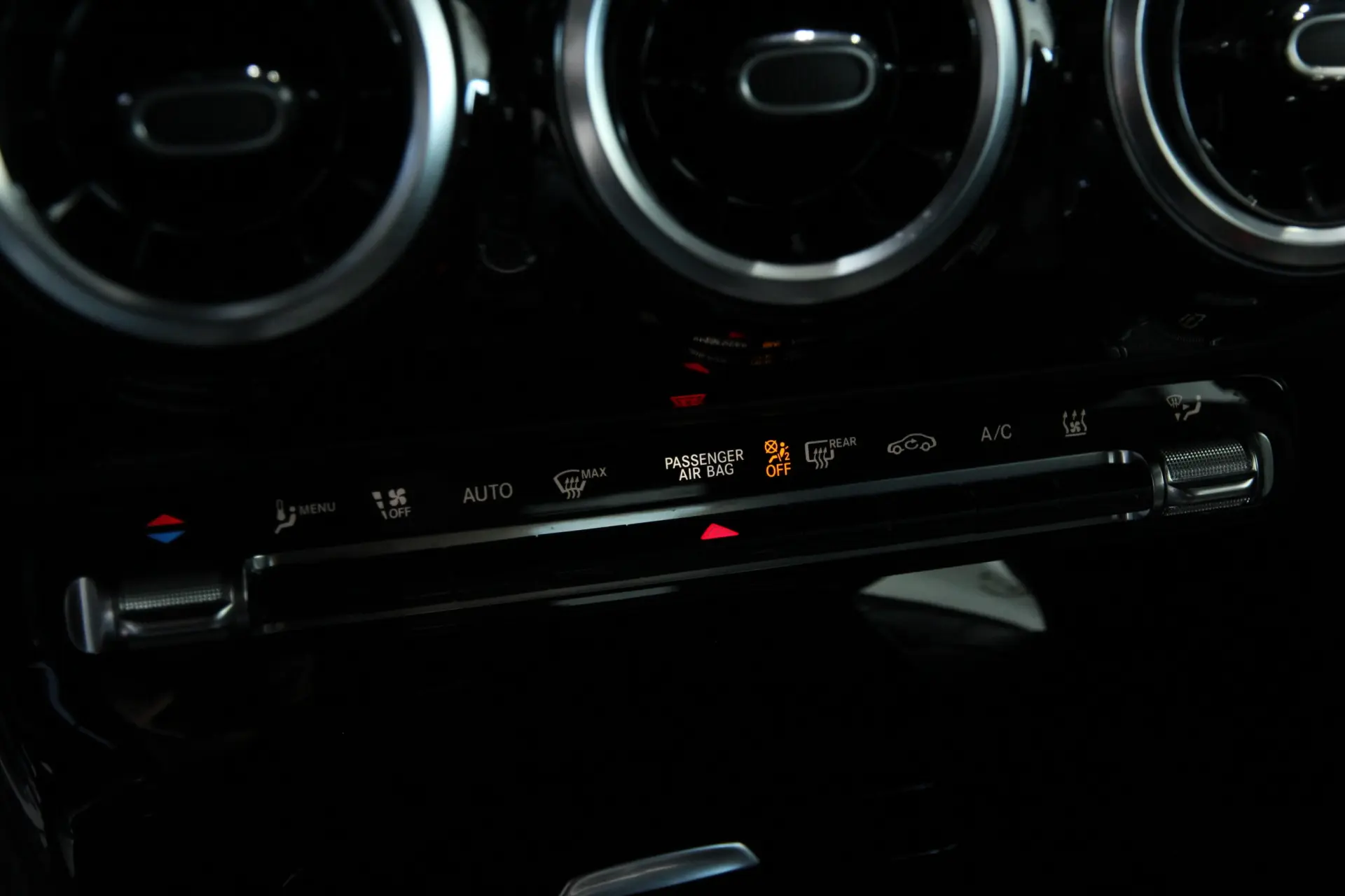 Mercedes-Benz A 250 e Style Plus 11