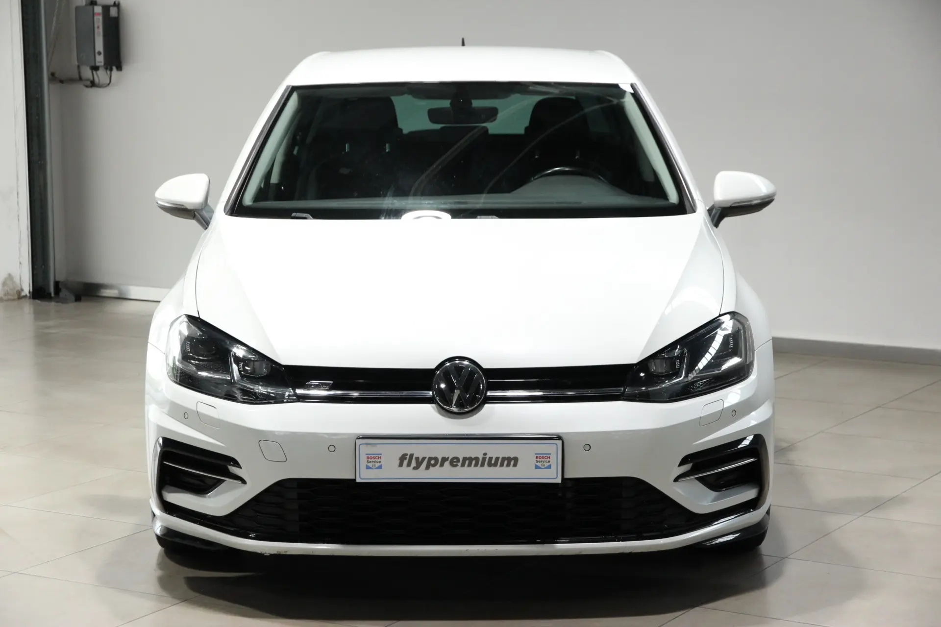 Volkswagen Golf 1.6 TDI R-Line DSG 2