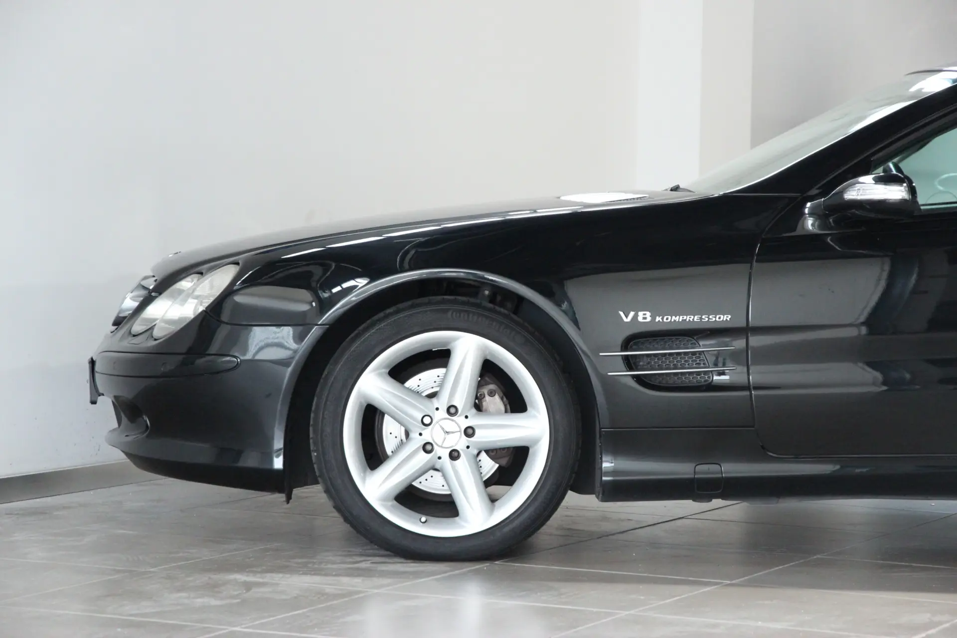 Mercedes-Benz SL 350 Auto 2