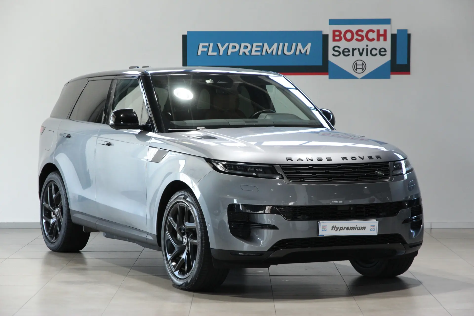 Land Rover Range Rover Sport 3.0 P440e Dynamic SE 1