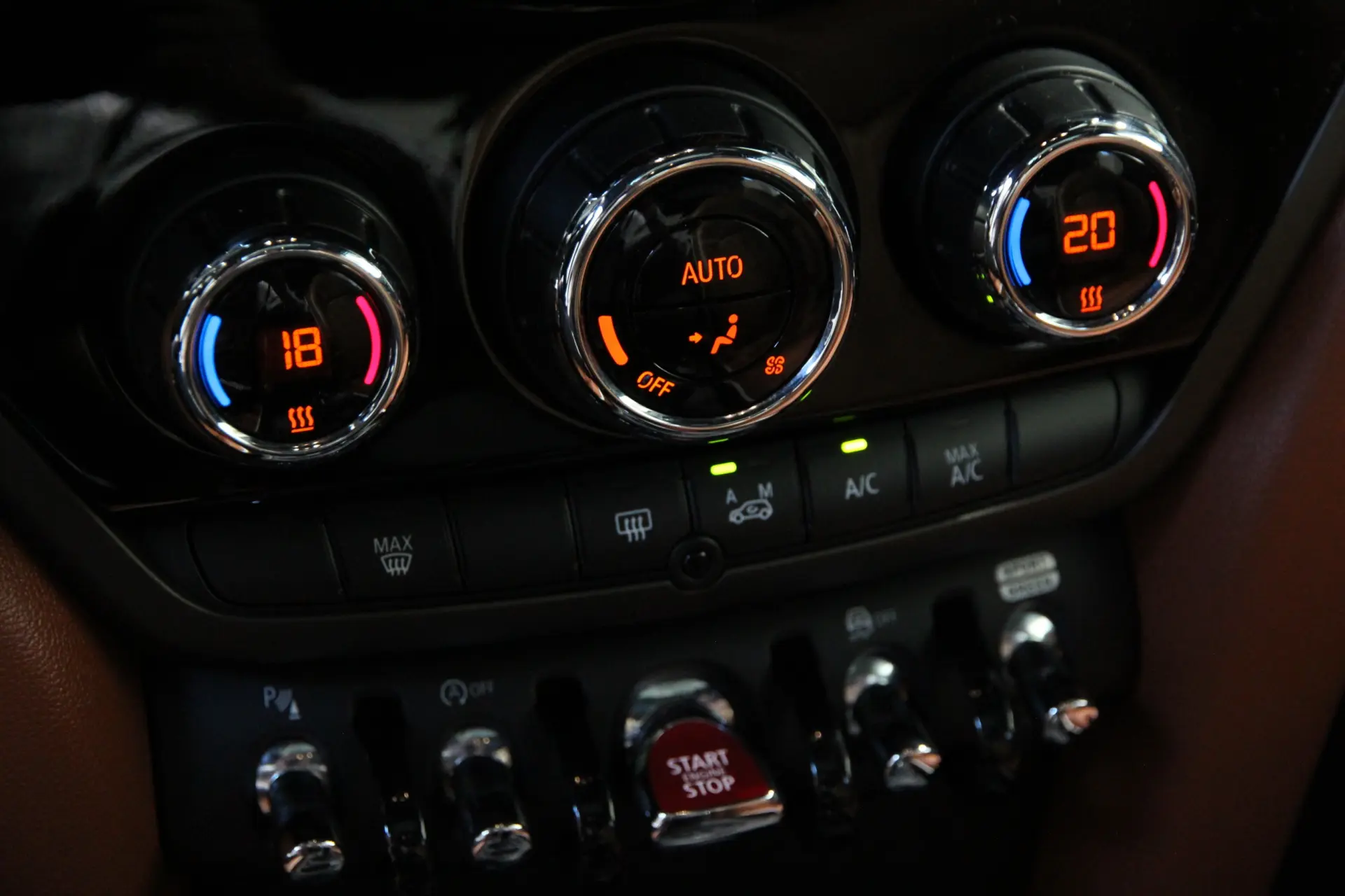 MINI Countryman John Cooper Works Plus ALL4 Auto Desportiva 14