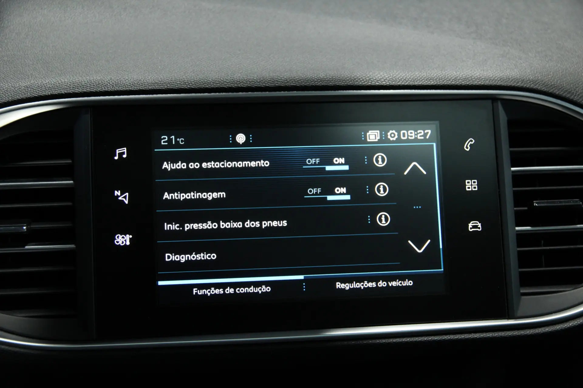Peugeot 308 1.6 BlueHDi Allure 21