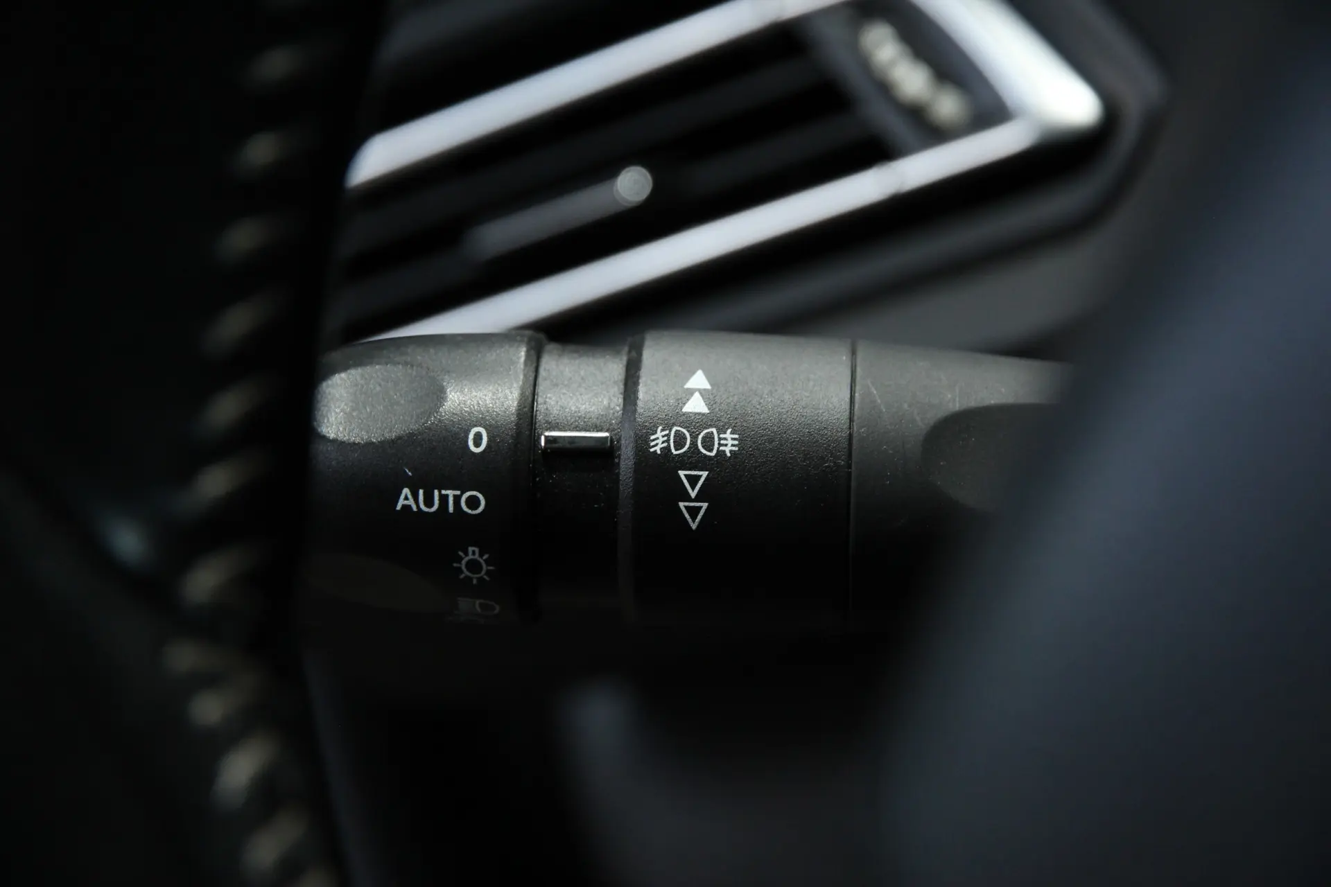 Peugeot 308 1.6 BlueHDi Allure 14