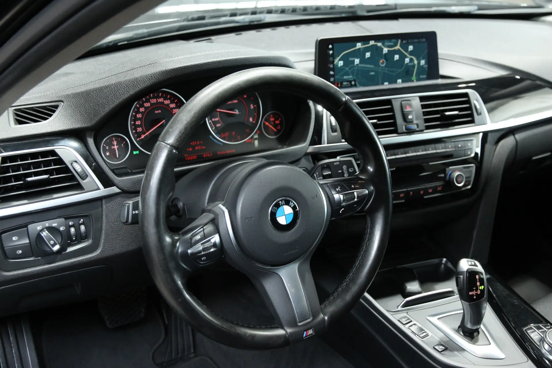 BMW 318 d Line Sport Auto 7