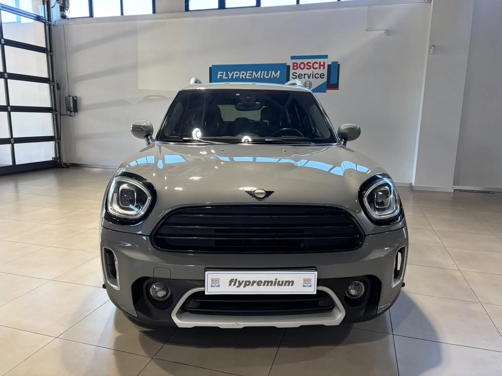 MINI Countryman Auto D Black Edition 2