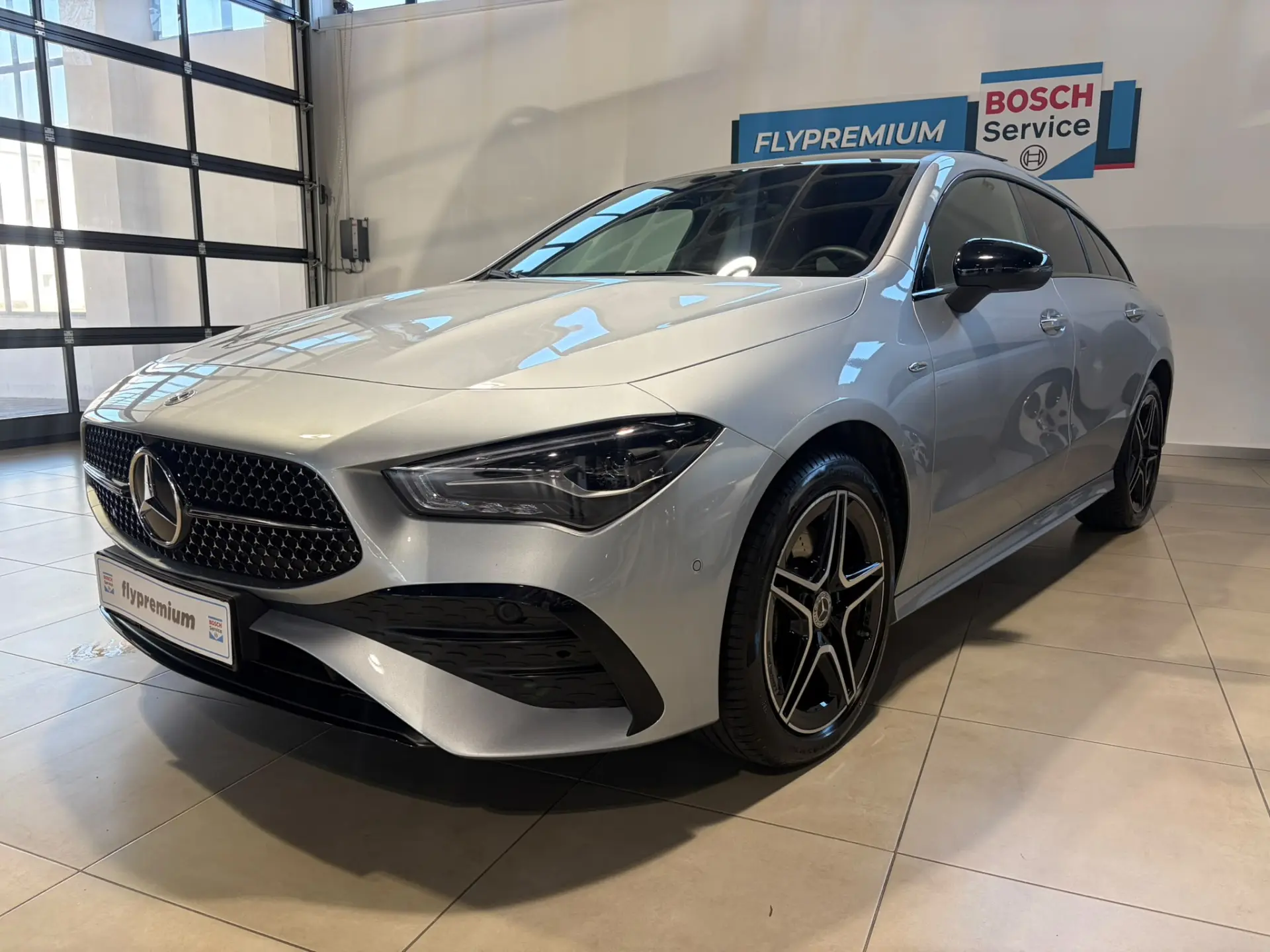 Mercedes-Benz CLA 250 e 8G-DCT AMG Line 7