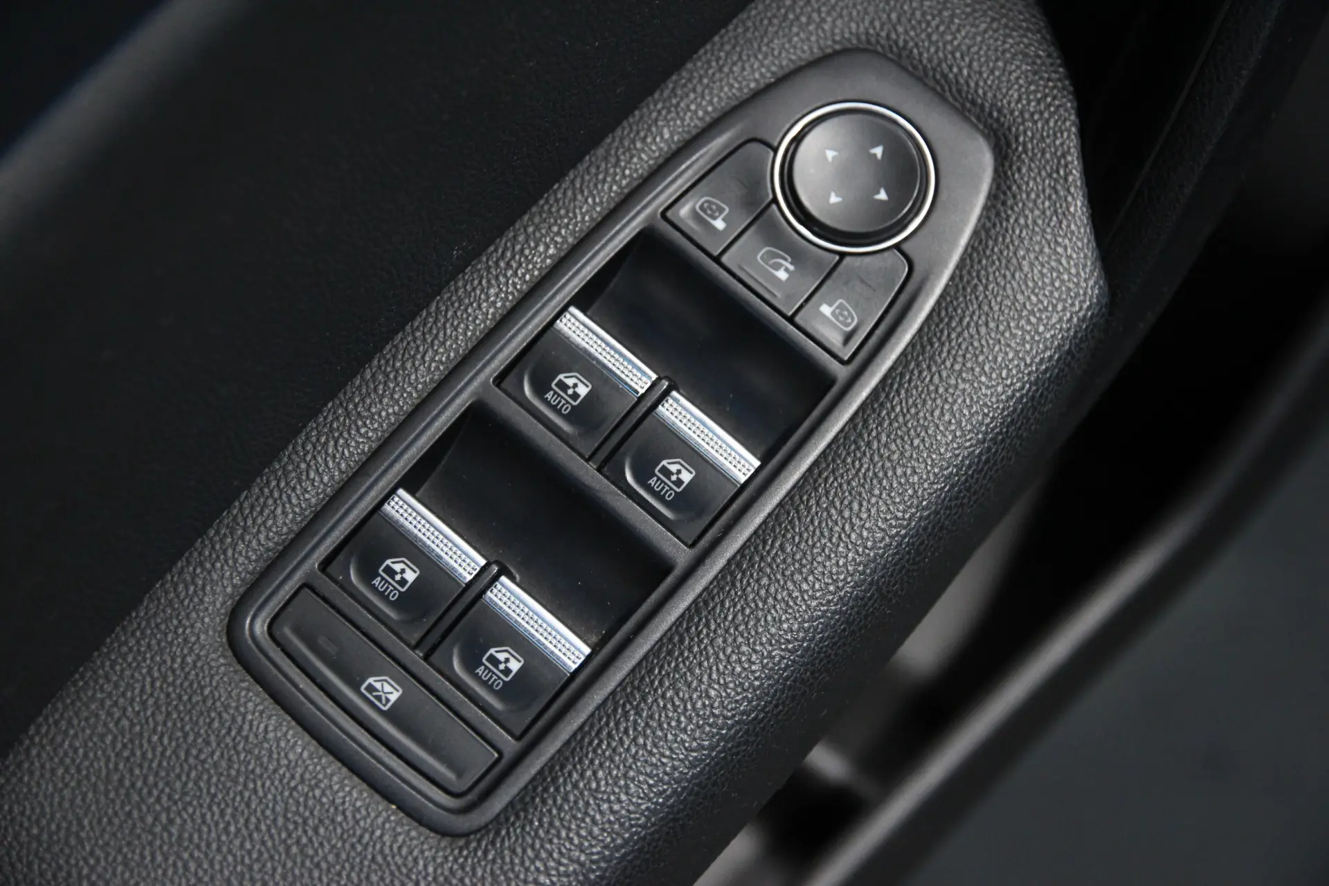 Renault Captur Outro 11