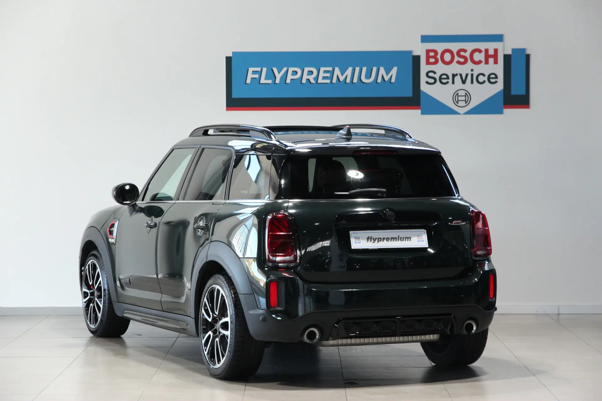 MINI Countryman John Cooper Works Plus ALL4 Auto Desportiva 34