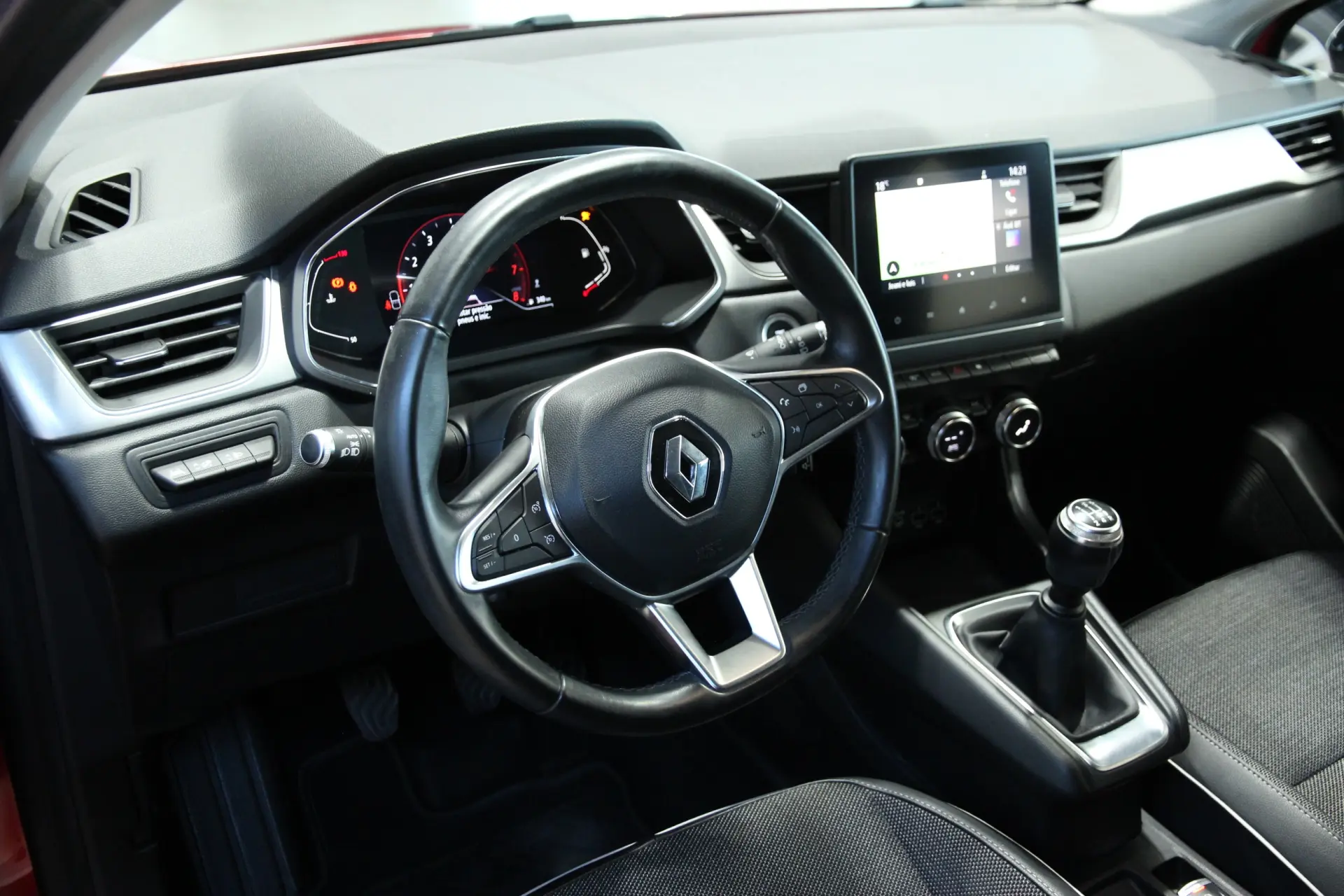 Renault Captur 1.0 TCe Exclusive 7
