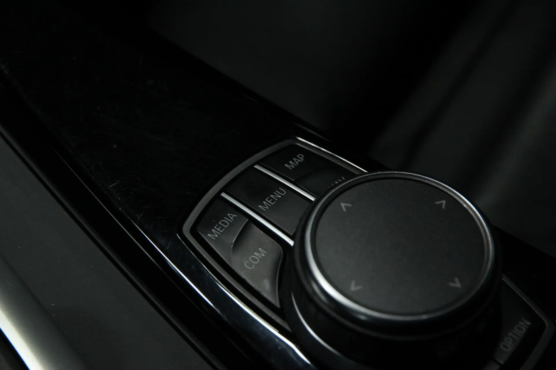 BMW 318 d Line Sport Auto 13