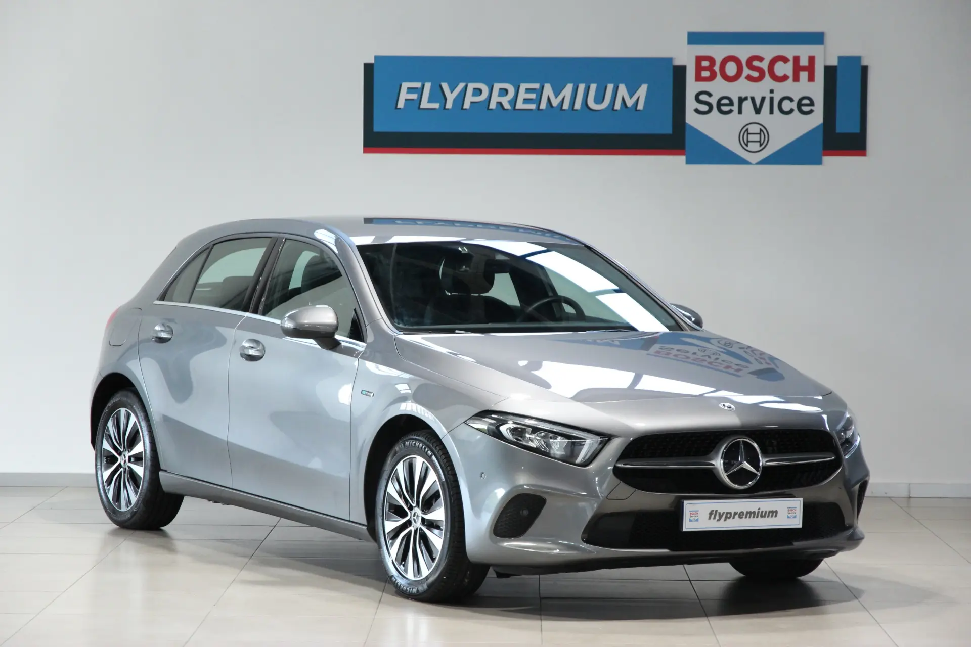 Mercedes-Benz A 250 e Style Plus 1