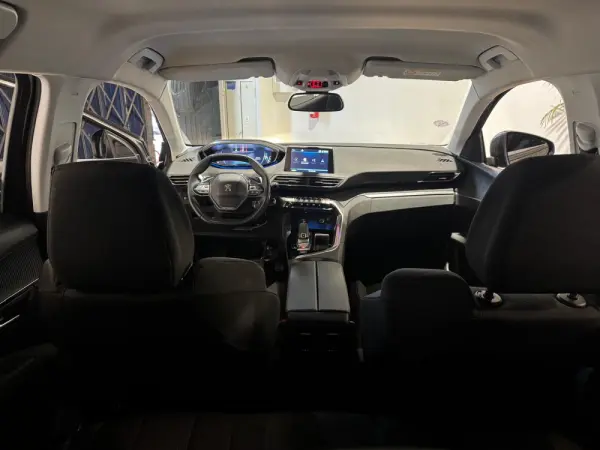 Peugeot 3008 1.2 PureTech Allure Pack EAT8 21