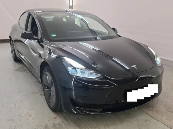 Tesla Model 3 3