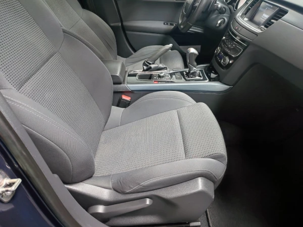 Peugeot 508 SW 37