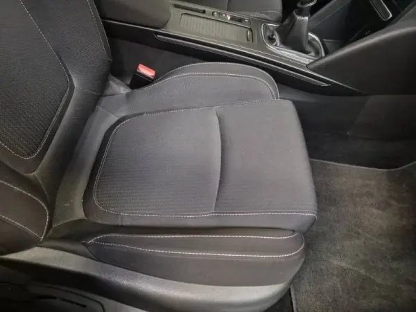 Renault Mégane BLUE dCi 115 BUSINESS EDITION 9