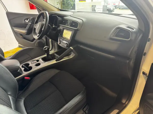 Renault Kadjar 1.5 Blue dCi Techno EDC 17