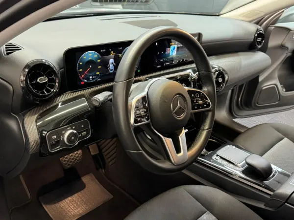 Mercedes-Benz A 180 Limousine A 180 Limousime 17