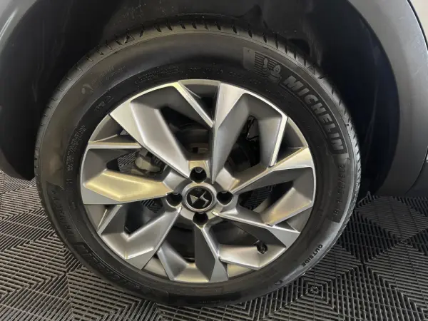 DS DS3 Crossback PureTech 100 PERFORMANCE LINE 14
