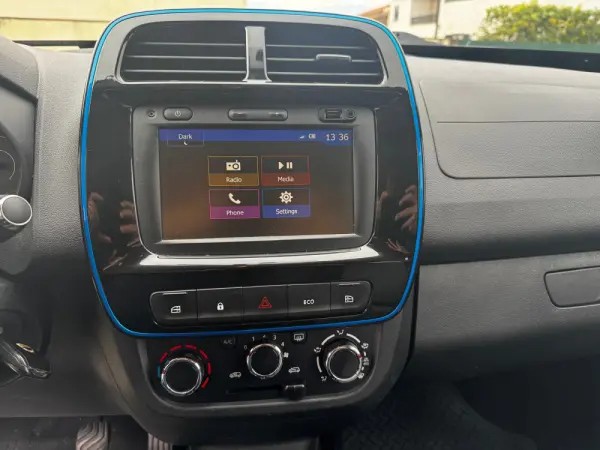 Renault Captur 1.5 dCi Initiale Paris EDC 29