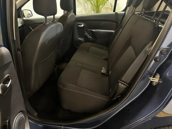 Dacia Sandero 1.0 SCe Essential 36