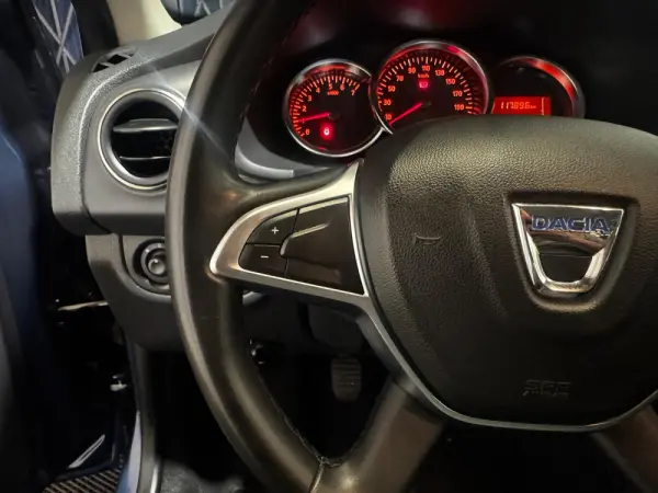 Dacia Sandero 1.0 SCe Essential 28