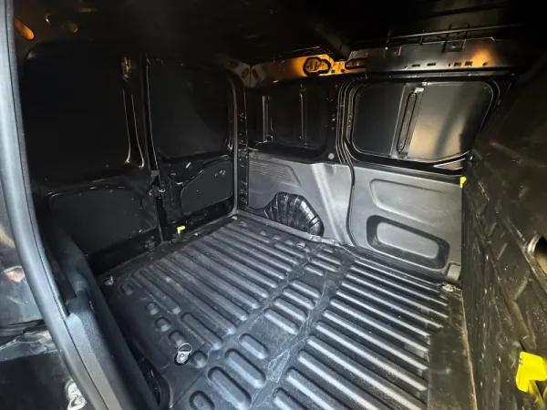 Peugeot Partner 1.6 BlueHDi Confort 42