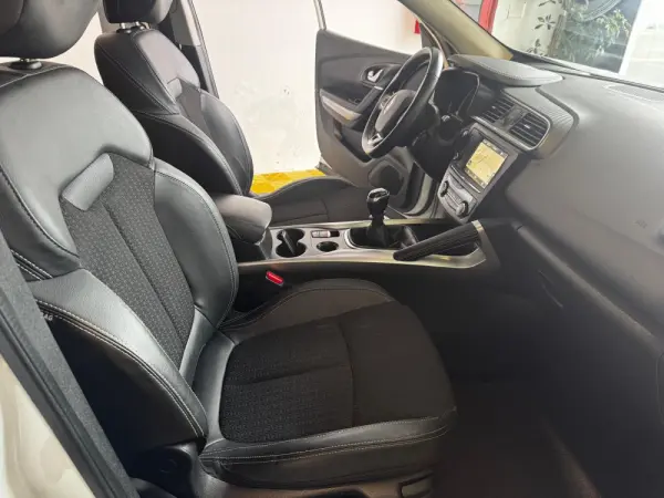 Renault Kadjar 1.5 Blue dCi Techno EDC 18