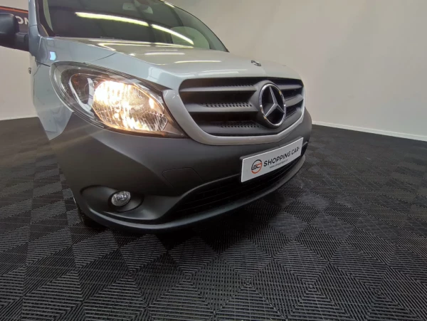 Mercedes-Benz Citan 10